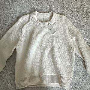 Abercrombie & Fitch Cream Crew Neck Sweater